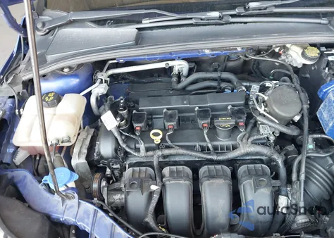 2014 Ford Focus Se z USA, uszkodzony, nr VIN 1FADP3K26EL333585